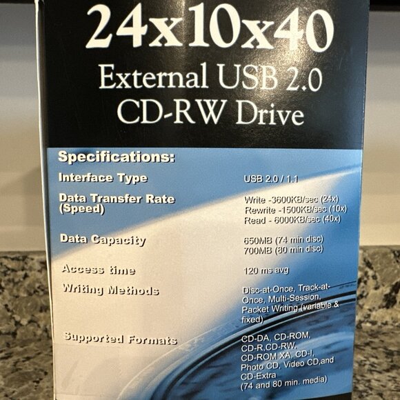 I/O MAGIC 24x10x40 External USB 2.0 CD-RW Drive Certified Hi Speed USB - New - Picture 11 of 11